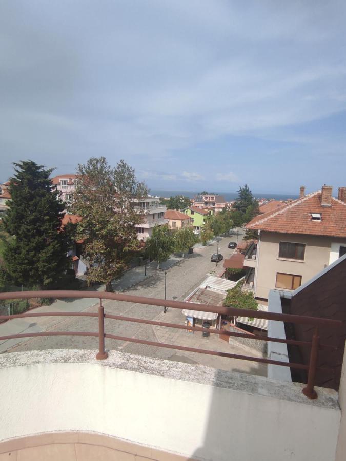 Хотел Андре Otel Chernomorets Dış mekan fotoğraf