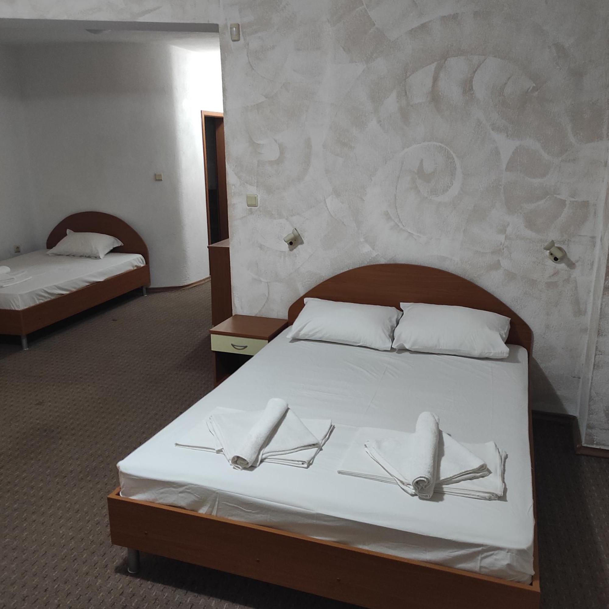 Хотел Андре Otel Chernomorets Oda fotoğraf