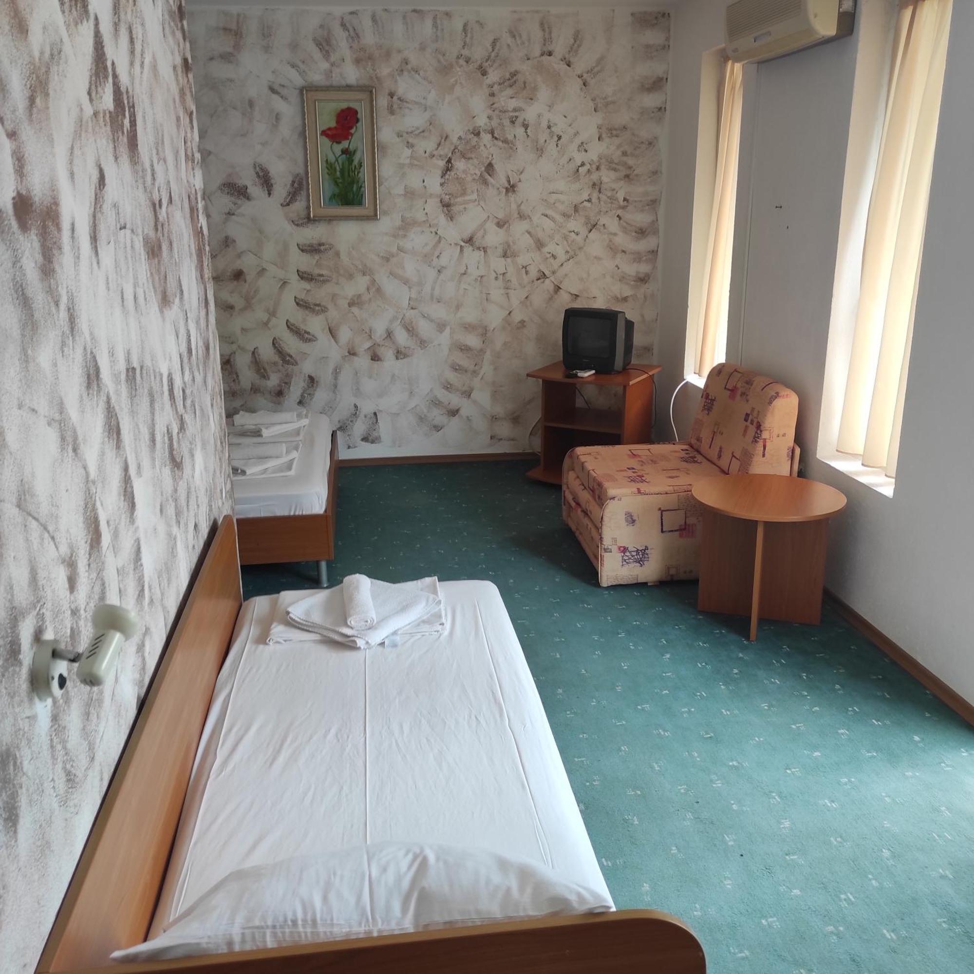 Хотел Андре Otel Chernomorets Oda fotoğraf